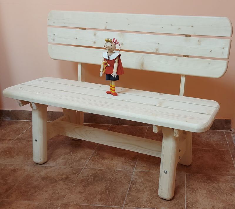 Скамейка со спинкой 1,2м. .