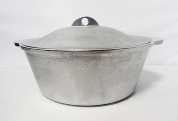 Кастрюля Волг. ал. 4л. 15100 с крышк. лит.руч.