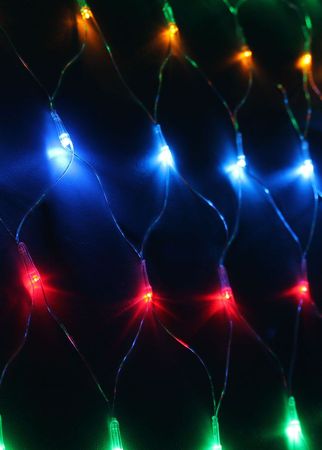 Гирлянда эл. сетка 2,3*2,1м КОС NET320LED-RGB 320 светодиодов, 8реж. (мультиколор) Гирлянда эл. сетка 2,3*2,1м КОС NET320LED-RGB 320 светодиодов, 8реж. (мультиколор)