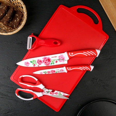 Набор кухонный CLASSICO 008668 (5пр. нож 2шт, ножницы, овощечистка, доска разд.) Скр