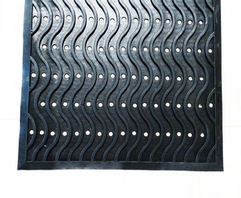 Коврик резиновый FНA 05 60*90см. толщ. 11,5мм.