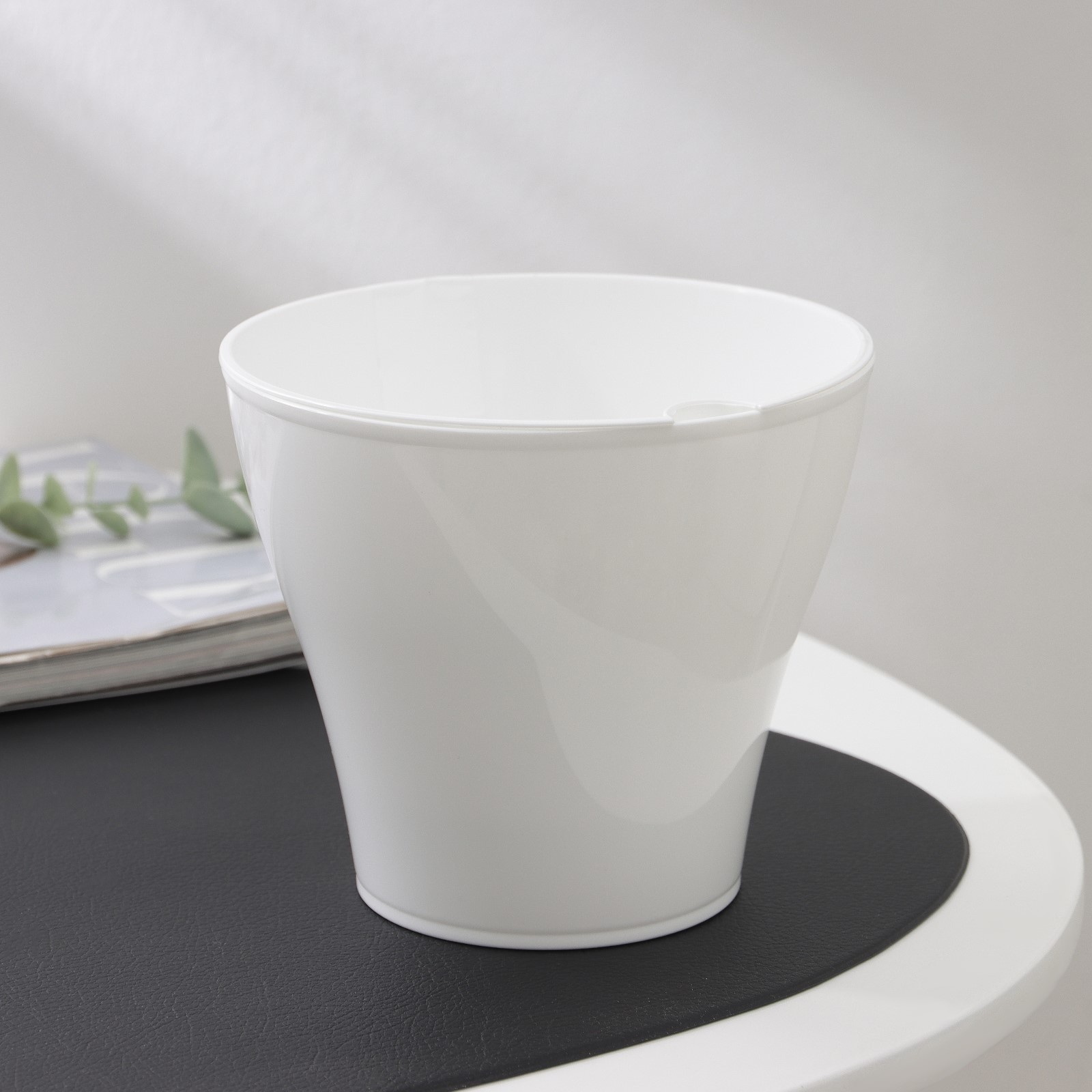 Горшок д/цв. АФИНА 1,0л. со вставкой 1115 (белый) ДП