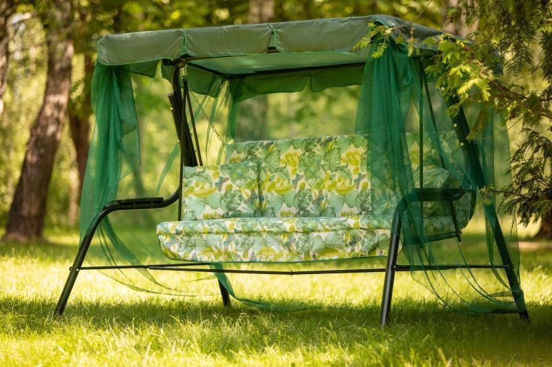 Качель садовая "Варна" с1260/с1532 (3-х местные,цв.зеленый, до 210кг.)