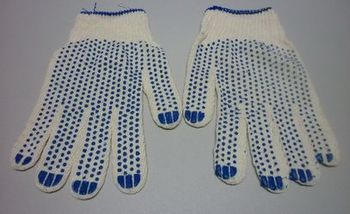 Перчатки трик. 3-х нит. х/б с ПВХ (точка) Эконом (комби) 250шт/м.