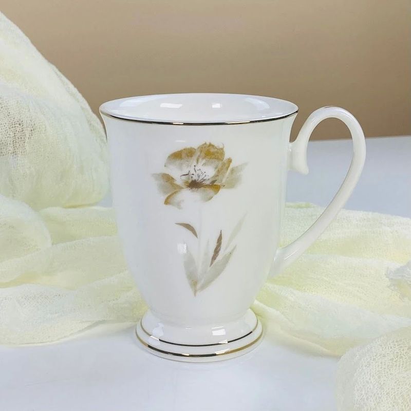 Кружка 145-648 "Камилла" 340мл. (подар. уп.)